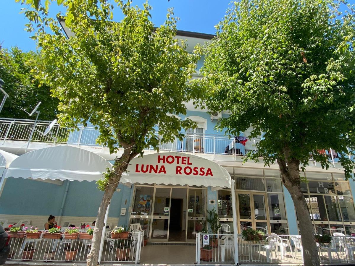 Hotel Luna Rossa Rímini Exterior foto